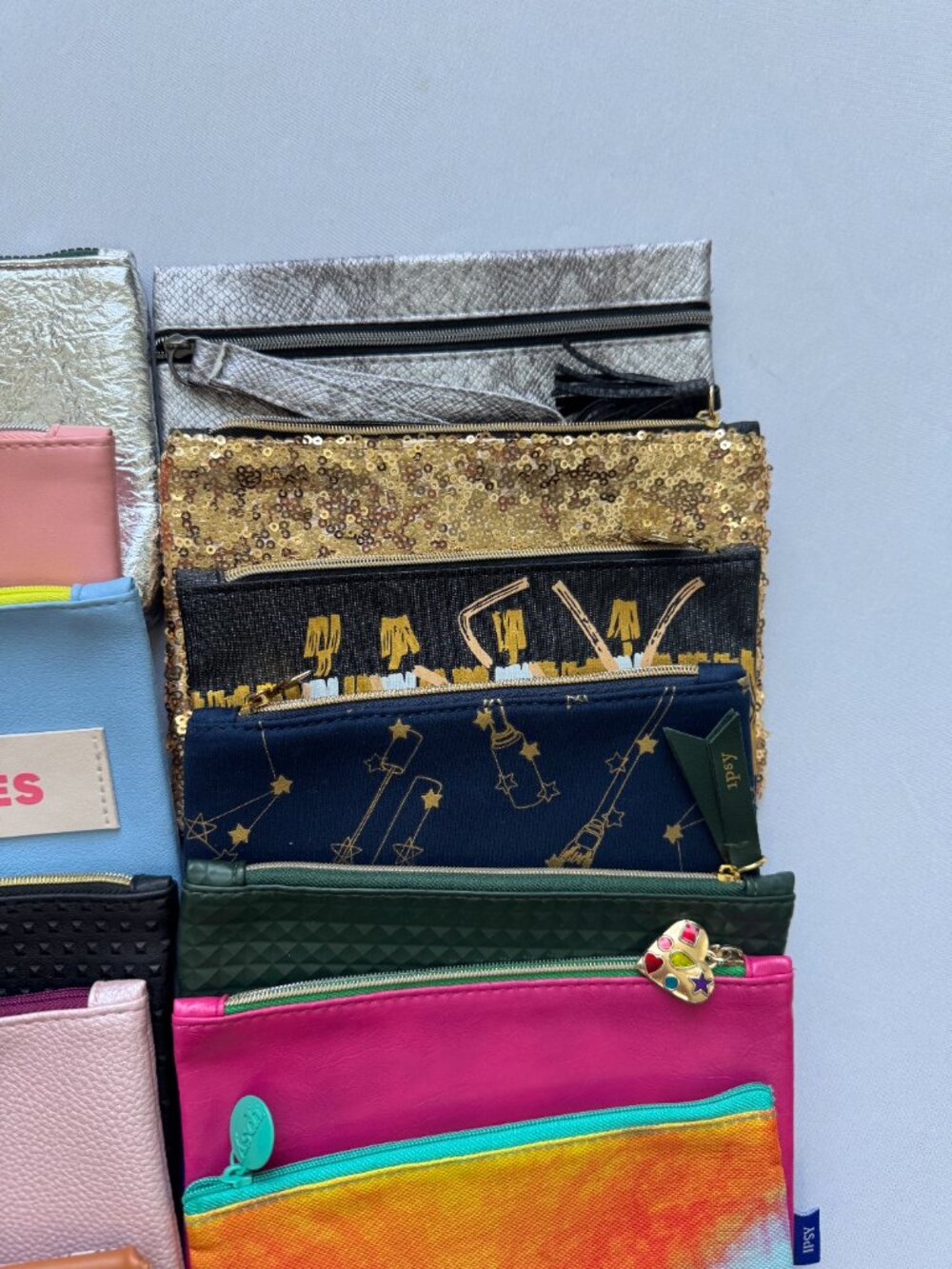 Lot of 20 Ipsy 2010s Glam Bags Makeup Pouches - Picture 7 of 13